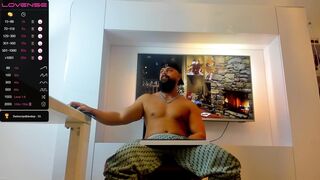 maxhunterx_ porn video chat (12/28/2022)