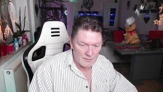 Screenshot from thedarksideoflive's live webcam sex show video