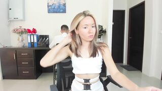 Ellcrys Live Webcam Show 01/05/2023