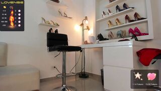 Mrs_edha (02-08-2023) posing on cam