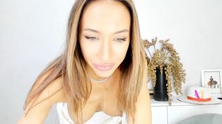 finestchantilly nude (02-13-2023)