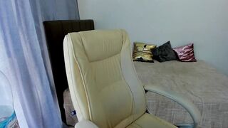juliadreamsi 22-Feb-23 horny amateur