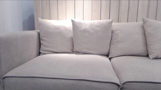 Shy_schoolgirl_ chaturbate cam - 24-Feb-2023