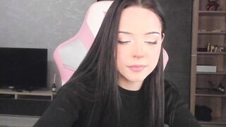 girl_of_yourdreams chaturbate 27 February 2023
