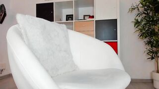 Ella_squirt 07 March 2023 webcam chat