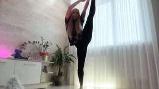 Meryfoxxx 11-Mar-23 Chaturbate