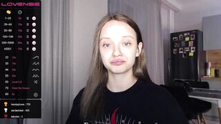 Lilkrystal webcam video 03/22/2023