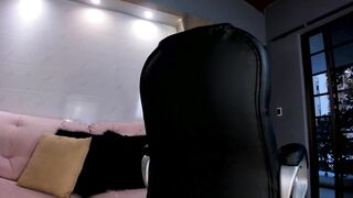 Beckyjames in web chat - (03-23-2023)