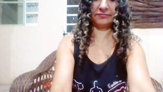 Laylabrasil chat erotic video 04-09-2023