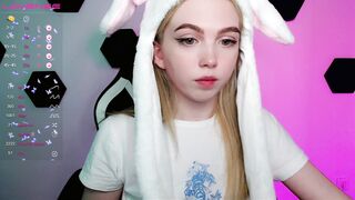 small_blondee naked cam 09 April 2023