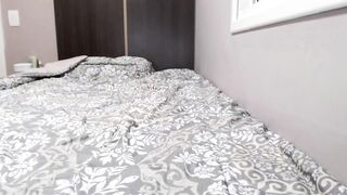 naughty_popa 12-Apr-23 posing on cam