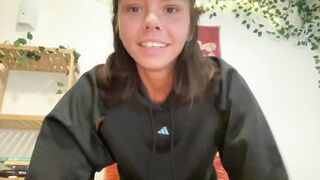 Yourfavoritegirl_ Show 13 April 2023