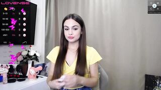 loxy_ naked cams - 19 April 2023