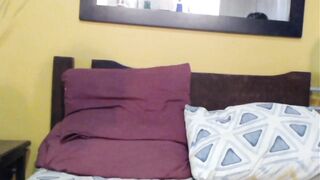 Saraandjuanxxx web porn chat (05-06-2023)