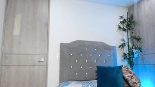 miahayek 09-May-23 xxx porn cam