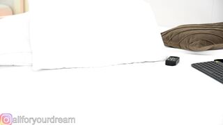 Dovia 11-May-2023 porn cam chat