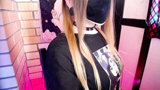 Pika_pikaa 05/15/2023 chat sex cam