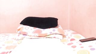 Screenshot from xugarcandx's live webcam sex show video