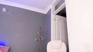 mollyybloom 12-Jun-23 chat cam sex