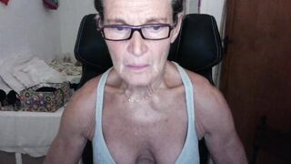 sexyfit58 posing on webcam 16-Jun-2023