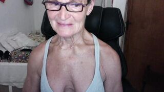 sexyfit58 posing on webcam 16-Jun-2023