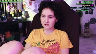 frogessjay (06-29-2023) live on cam