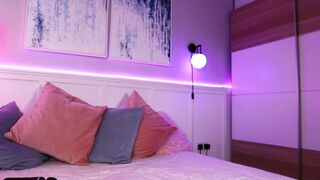 janie_snow cam chat - 07/04/2023