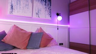 janie_snow cam chat - 07/04/2023