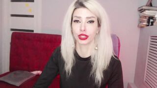 Screenshot from whitequeen888's live webcam sex show video
