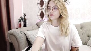 Ginger_pie nude video chat (07-21-2023)