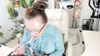 Vika7333 Nude Chat (08/10/2023)