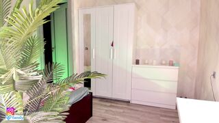 Fairysusan 09/04/2023 on webcam