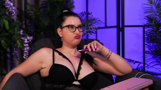 Kellykentme 15-Sep-23 Chat Girl Porn