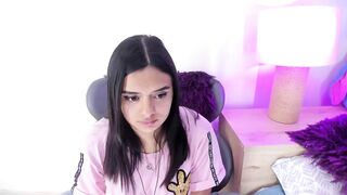 little_ebby chaturbate cam video 09/20/2023