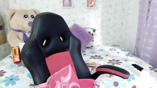 Taste_bigboobs posing on cam 09/22/2023