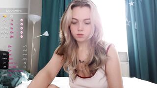 Small_blondee 25-Sep-23 Chaturbate Nude Cam Video