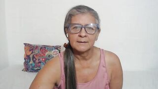 Candy_mature_ 01-Oct-23 Cam Sex Chat