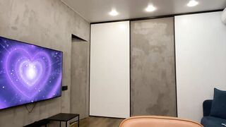 Screenshot from lonelysunset's live webcam sex show video