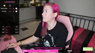 Screenshot from gennyrock's live webcam sex show video