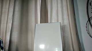 Lola1981 sex cam chat 10-11-2023