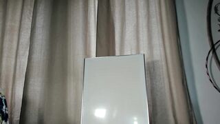 Lola1981 sex cam chat 10-11-2023