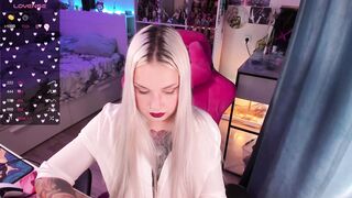 Chloekohaku cam sex 15-Oct-2023