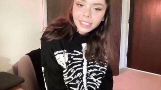 Yourfavoritegirl_ 31-Oct-23 chaturbate video