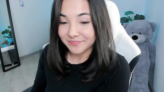 Mikkalove video chat naked 04 November 2023