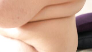 lindalovesexy (07-24-2020) posing on webcam