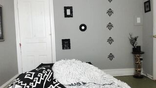 roughromantics live on cam 12/28/2020