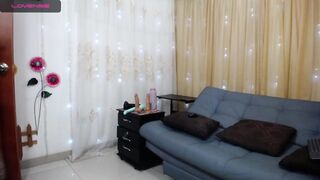 Miss_flora fuck chat - (01-17-2021)