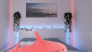 Broken_but_cute Chaturbate video (04/05/2021)