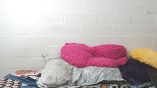 Isabelle_adjani naked cams 26-Apr-21