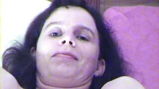 Bettina Riedel from Hannover show her pussy